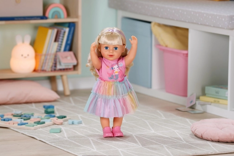 Отлична подвижност и стои сама