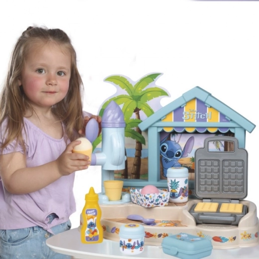 Includes 12 Accessories
