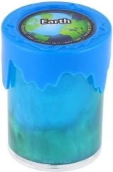 Земята в дланта