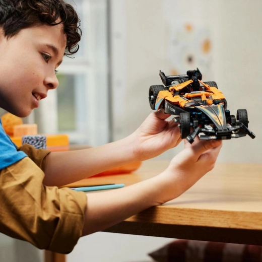 Интерактивно забавление