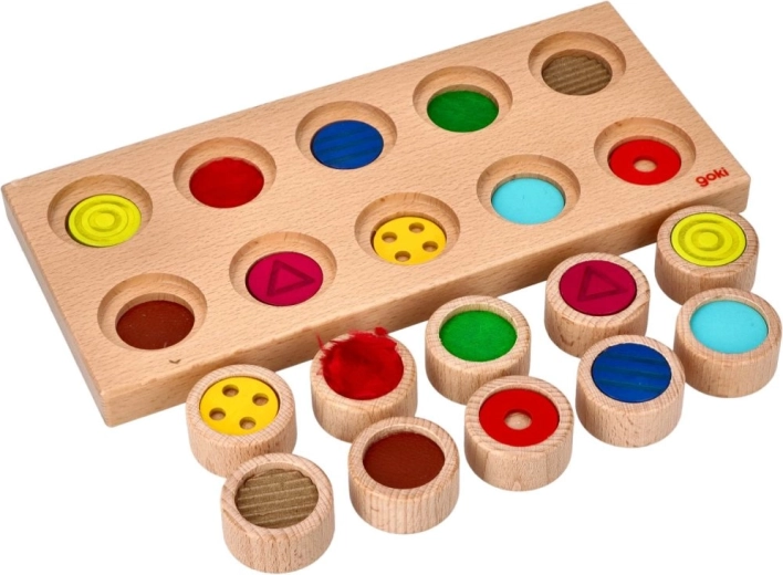 Здрава дървена дъска и устойчиви елементи