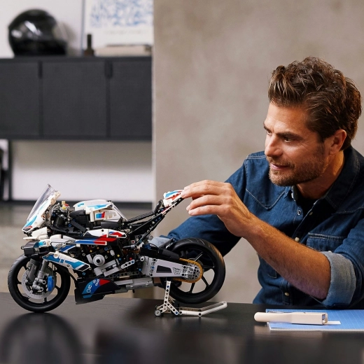Перфектен комплект за ентусиасти на LEGO