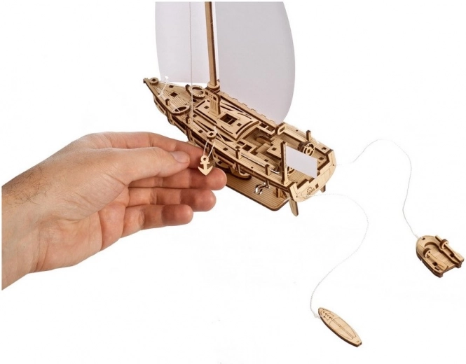 Easy assembly without glue