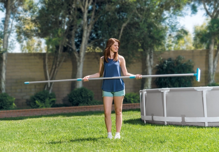 Четка за стени и дъно