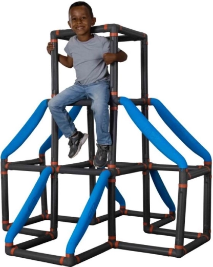 Versatile construction with 184 parts