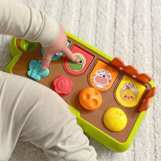 Богати сетивни стимули и фина моторика