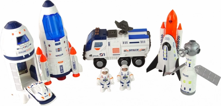 Пълно космическо оборудване