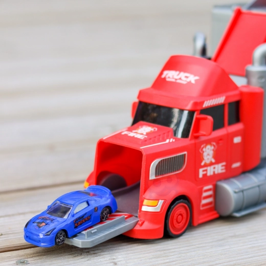 Транспортьор за коли с място за съхранение