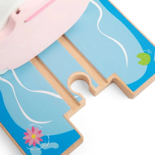 Пастелно езерце и фини детайли