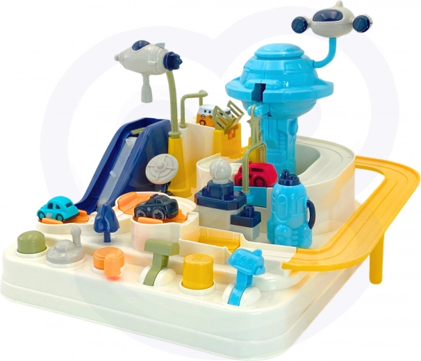 Космическа база с изстрелвач