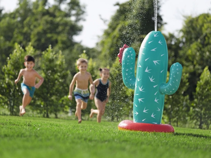 Забавление за деца от 2 години