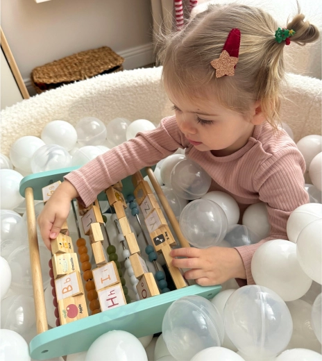 Подкрепя множество умения