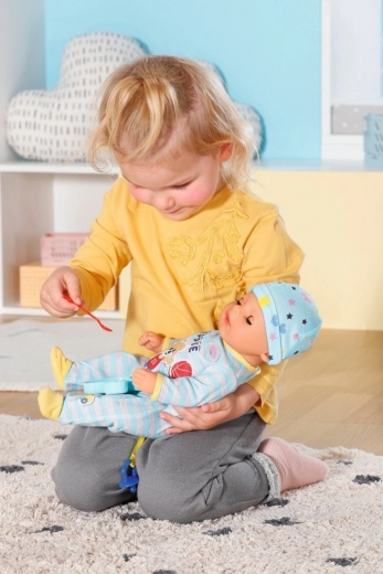 Храни, грижи се и играй в детайли