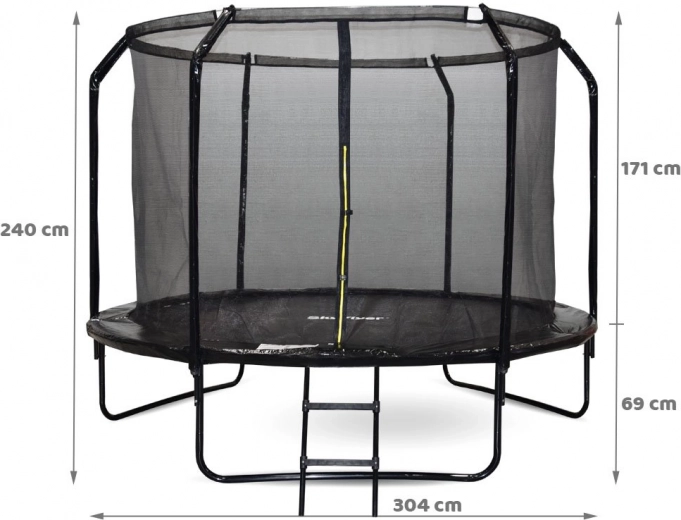 Safe fun thanks to the safety net and padded posts