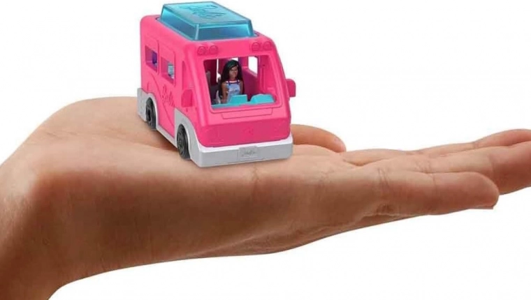 Мини кукла BARBIE, готова за приключение