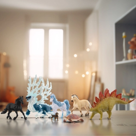 Част от тематичните светове на SCHLEICH