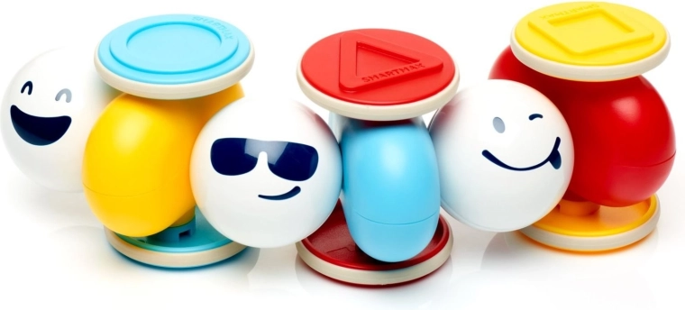 Cheerful faces and wobbly combinations