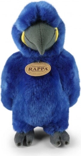 Реалистични детайли и нежен материал