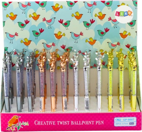 Стилен микс от цветове и подаръчна опаковка