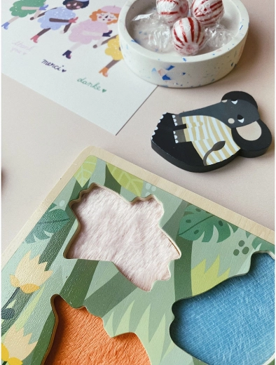 Сетивно откриване с различни текстури