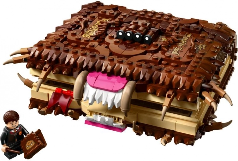 Щракащи челюсти и pull-back действие