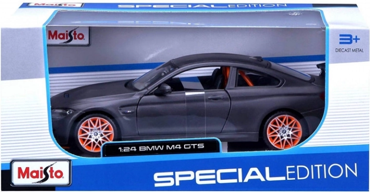 Realistic design and metal body
