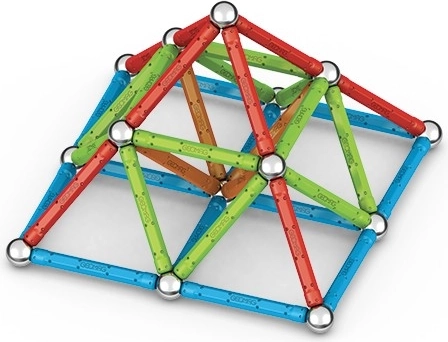 100% рециклирана пластмаса и отговорен избор