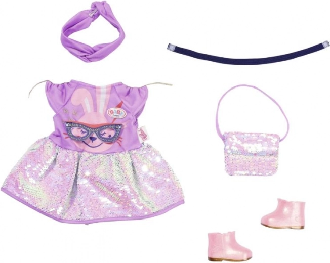 Подкрепя креативността и ролевите игри