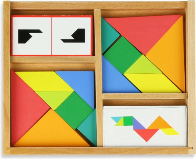 Durable wooden pieces for frequent play