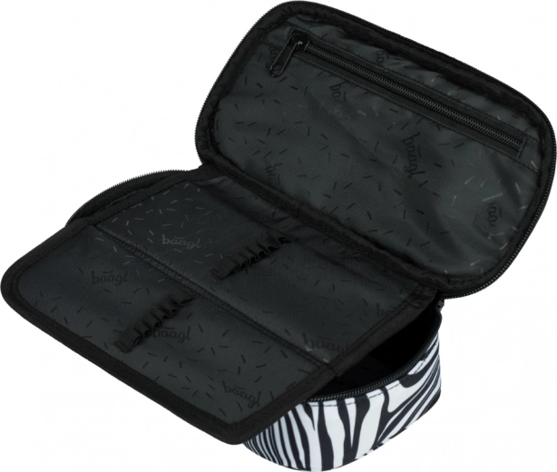 Прегледна отваряща се преграда