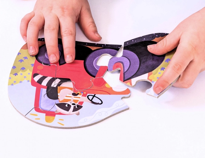 Large and sturdy pieces for small hands