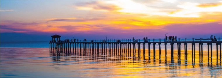 Striking panorama motif