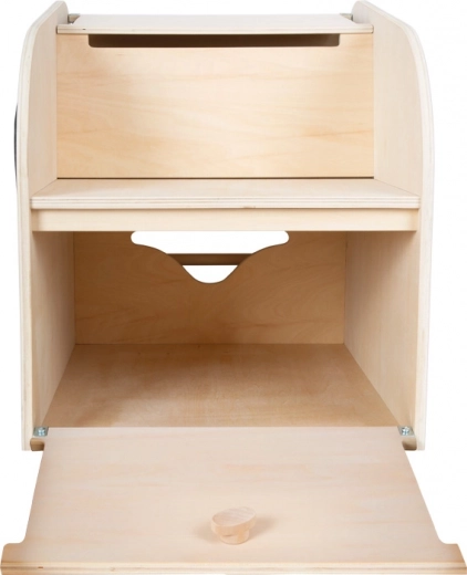 Large storage space and smart layout