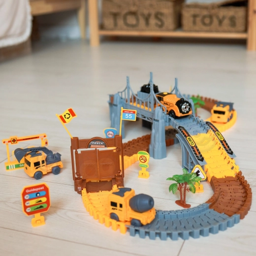 Локомотив със задвижване и мини строителни машини