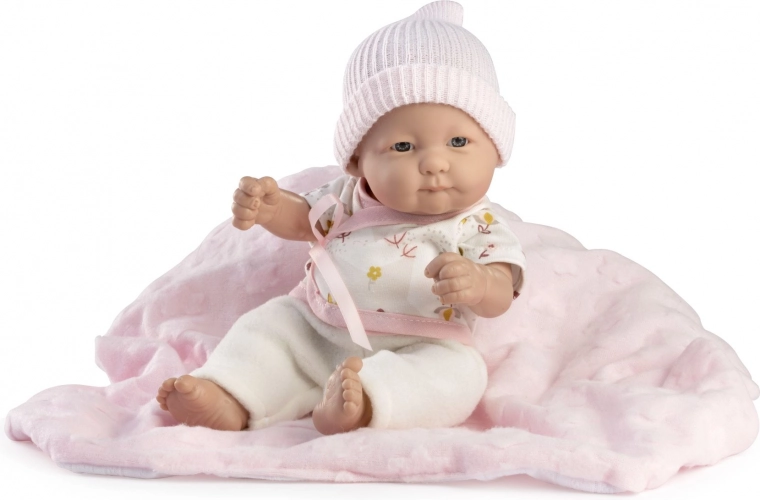 Realistic design for authentic play