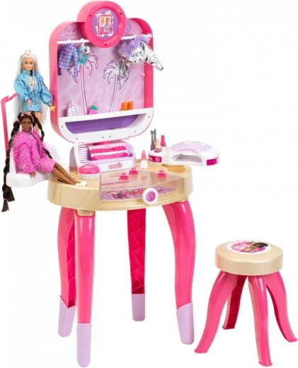 Богати аксесоари и умни рафтове за съхранение