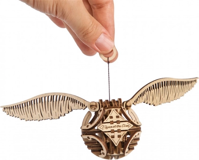 Движещи се криле и полет с навиване