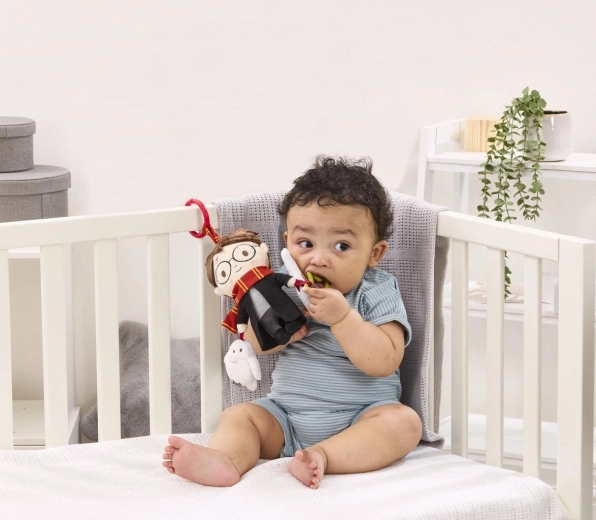 Дрънкаща метла и свирукаща бухалка за звукови усещания