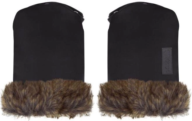 Водоустойчива защита за лошо време