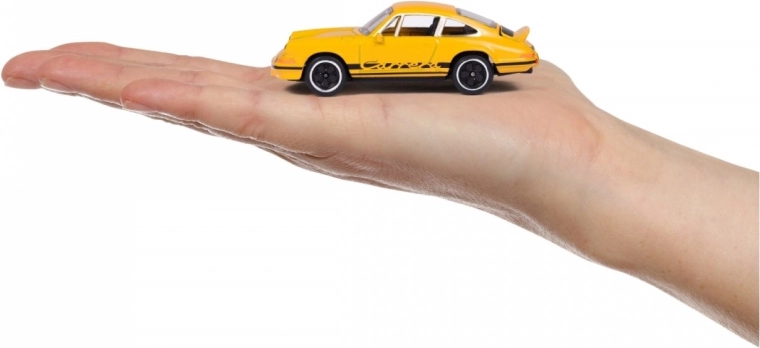 Колекционерска карта в опаковката