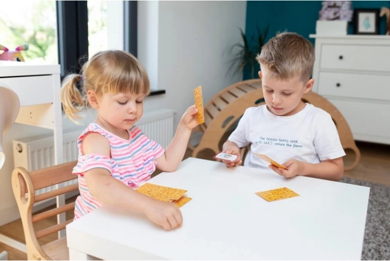 Играе цялото семейство