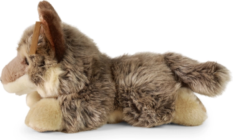 Реалистична визия и нежен материал