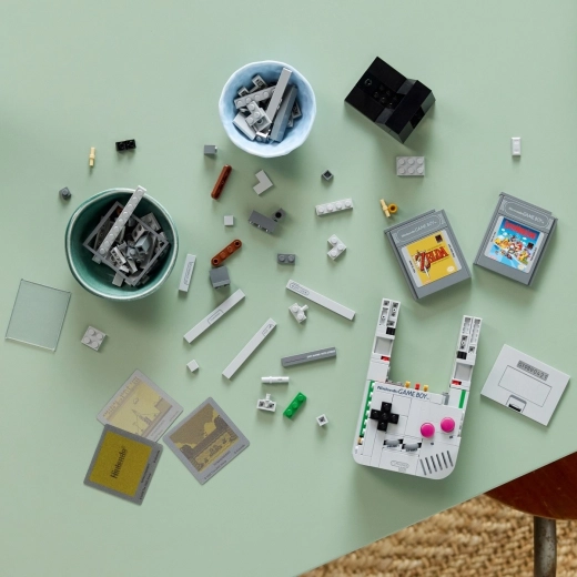 Релаксиращо сглобяване с приложението LEGO Builder