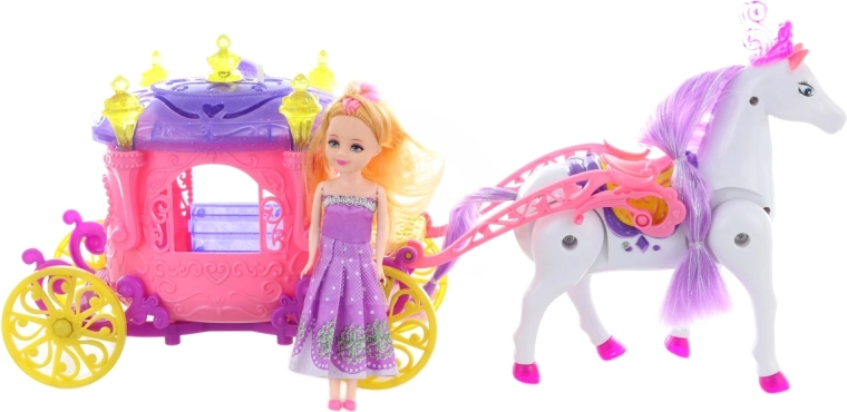 Красива кукла