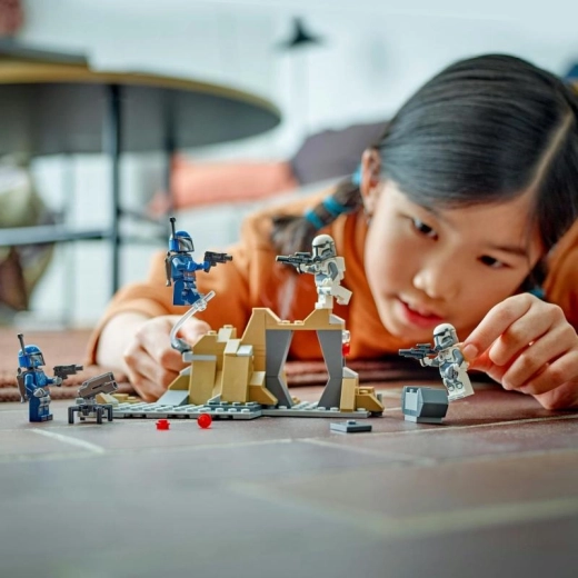 Интерактивно приложение LEGO Builder