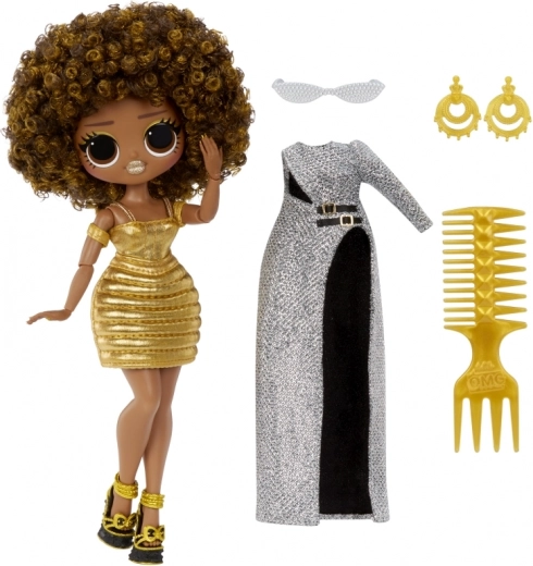 Rich accessories and quality hair