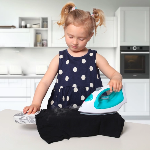 Безопасен парен ефект с доливане на вода