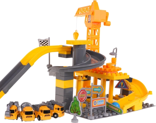 Functional crane with 360° rotation