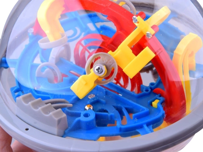 Цветна Сфера с Лабиринт