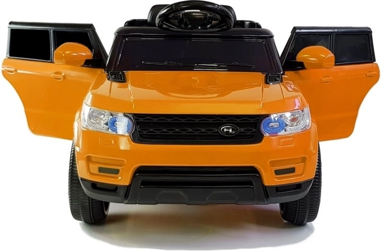 Realistic SUV design and functional doors